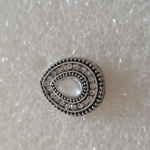 Teardrop Rhinestones Ginger Snap Button 18MM